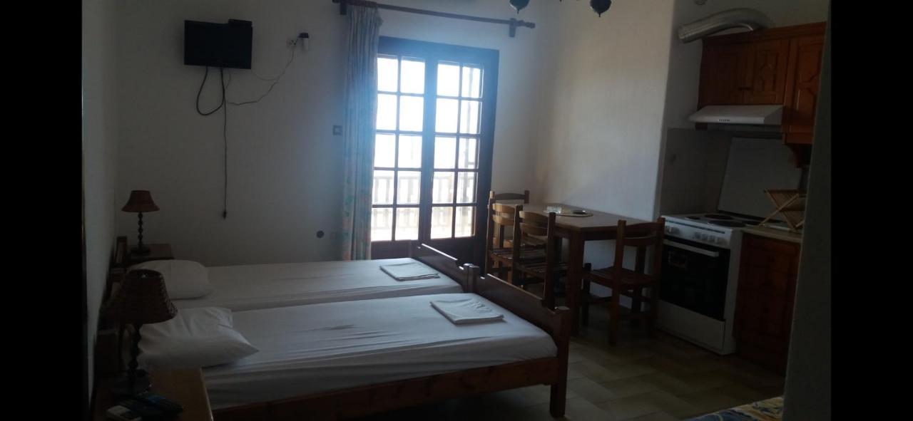 House Kosmas On The Beach سارتي المظهر الخارجي الصورة