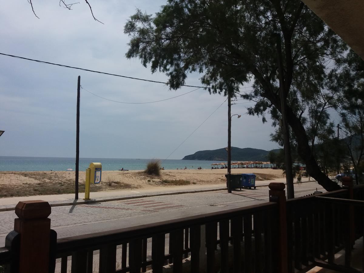 House Kosmas On The Beach سارتي المظهر الخارجي الصورة