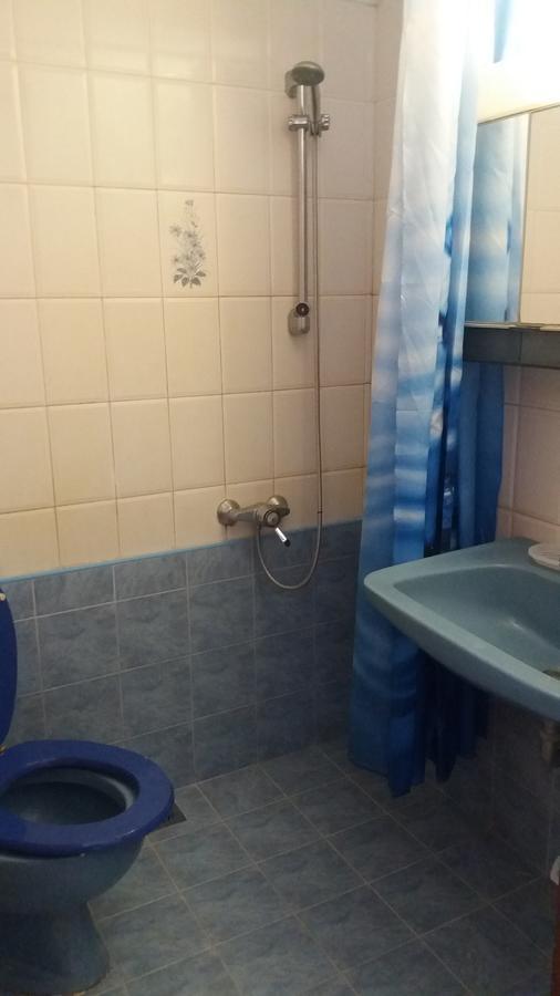 House Kosmas On The Beach سارتي المظهر الخارجي الصورة